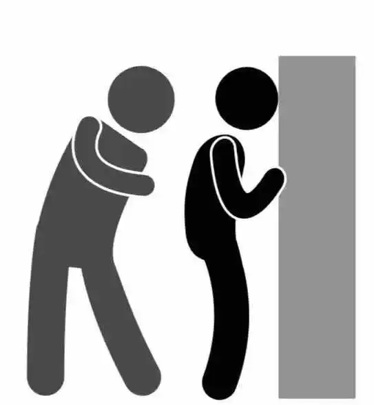 如果在DS关系中角色错位,该如何调整? 一