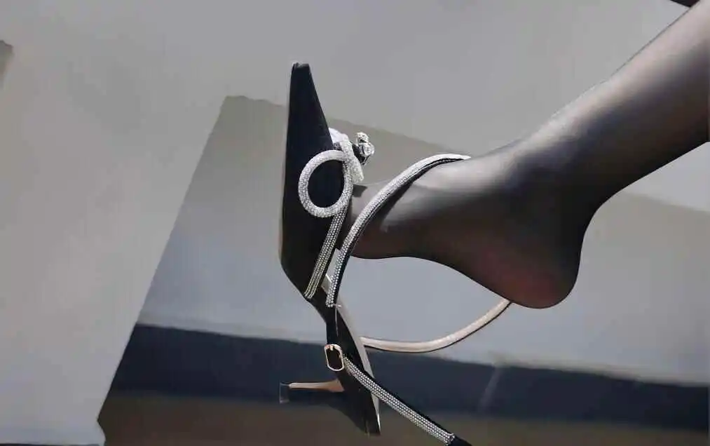 K8猫系探秘:这种角色扮演在BDSM中意味着什么? 一